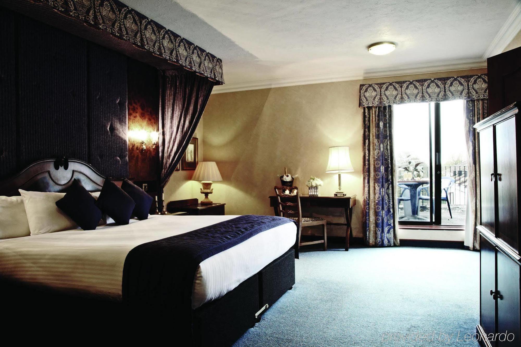 Copthorne Effingham Gatwick Hotel Ruang foto