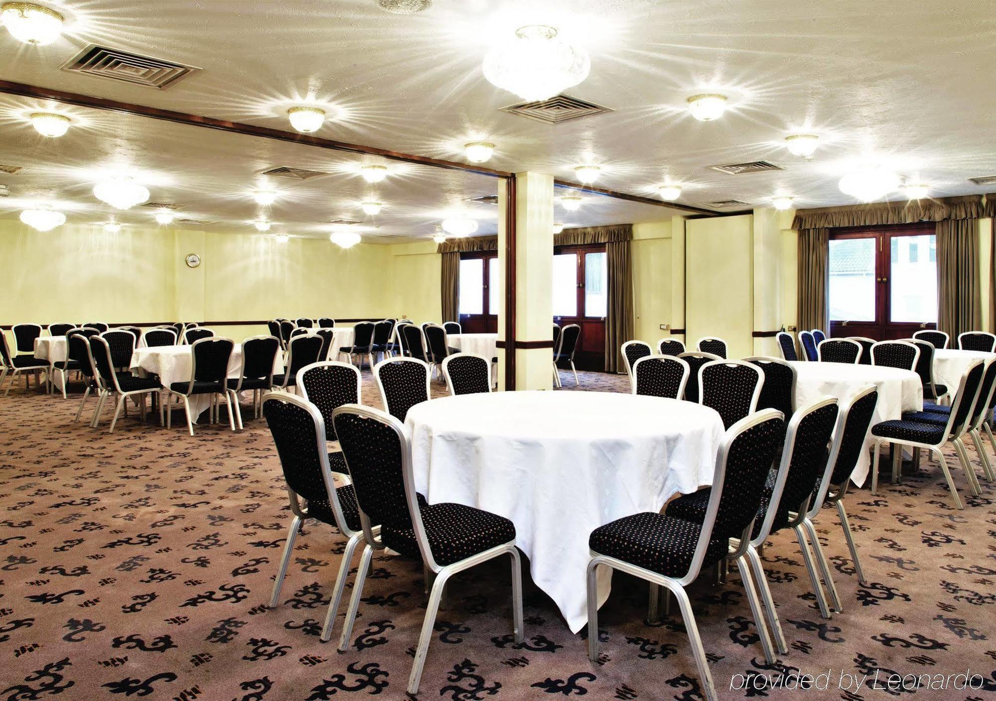 Copthorne Effingham Gatwick Hotel Bisnis foto